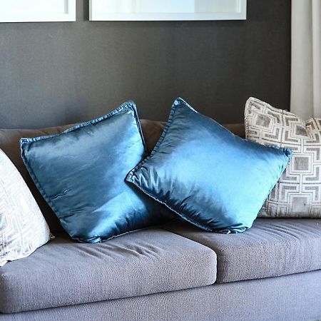 Epic Lifestyle Apartment Sandton Joanesburgo Exterior foto