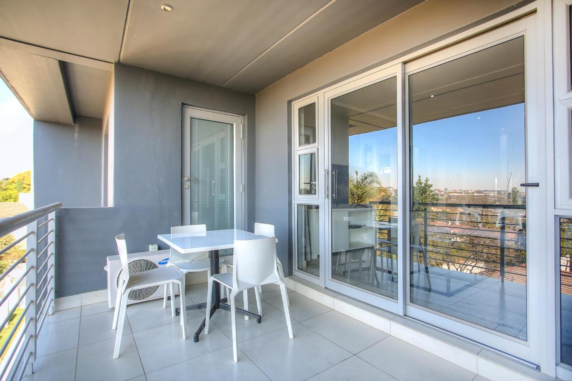 Epic Lifestyle Apartment Sandton Joanesburgo Exterior foto